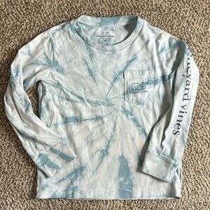 Vineyard Vines Tie Dye Long Sleeve Whale Pocket shirt